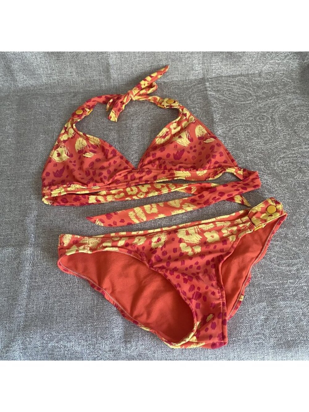 Decree Set 2 Piece Womens Large Top - Medium Bottoms Bikini Orange Cheetah Red